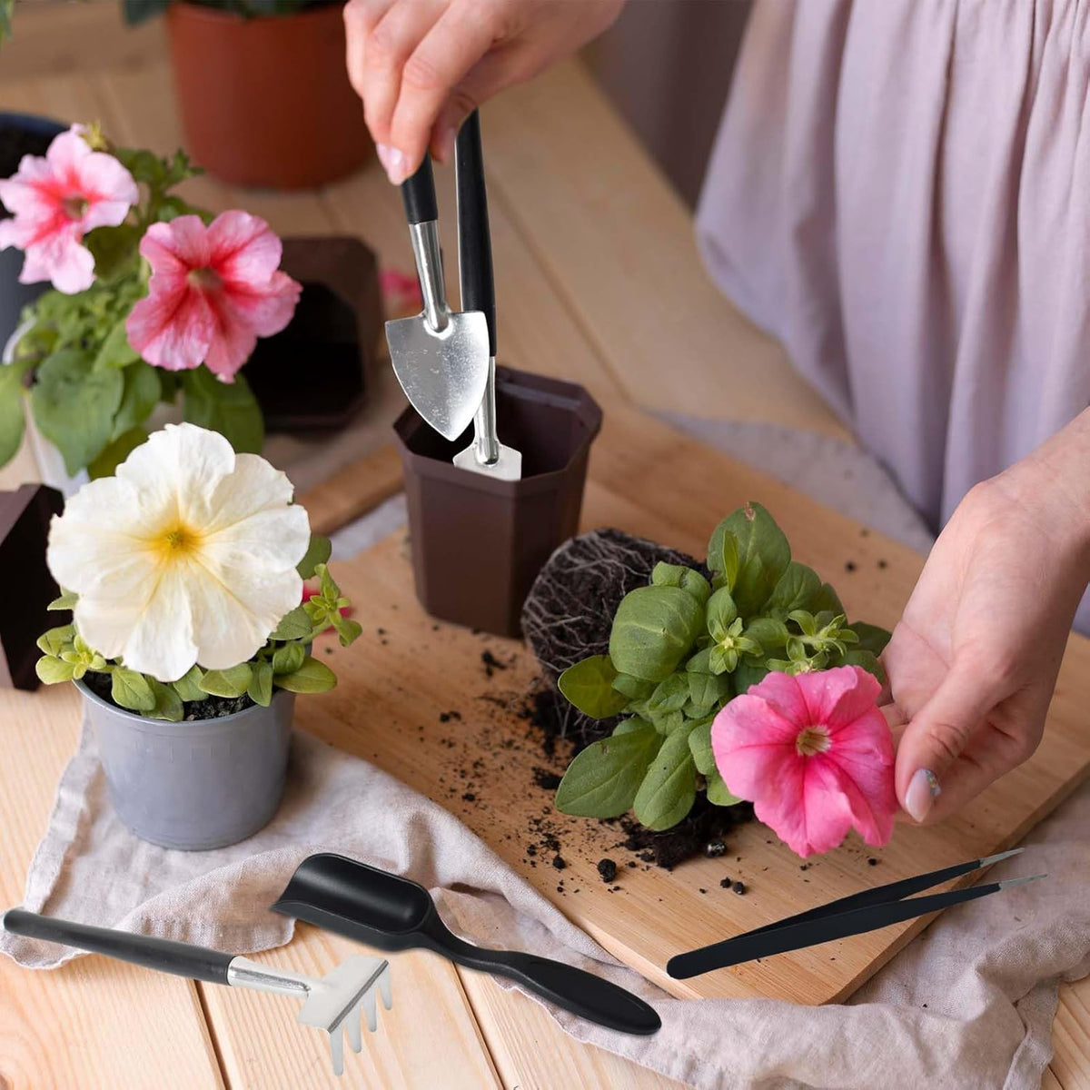 12-in-1 succulent gardening tool set with storage bag