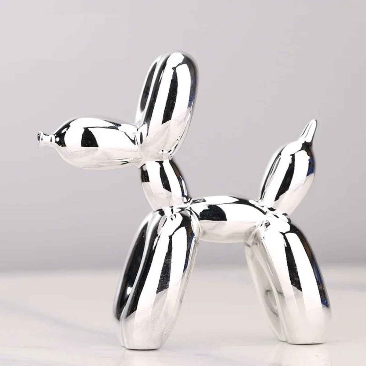 Glossy metallic balloon dog decorative sculpture