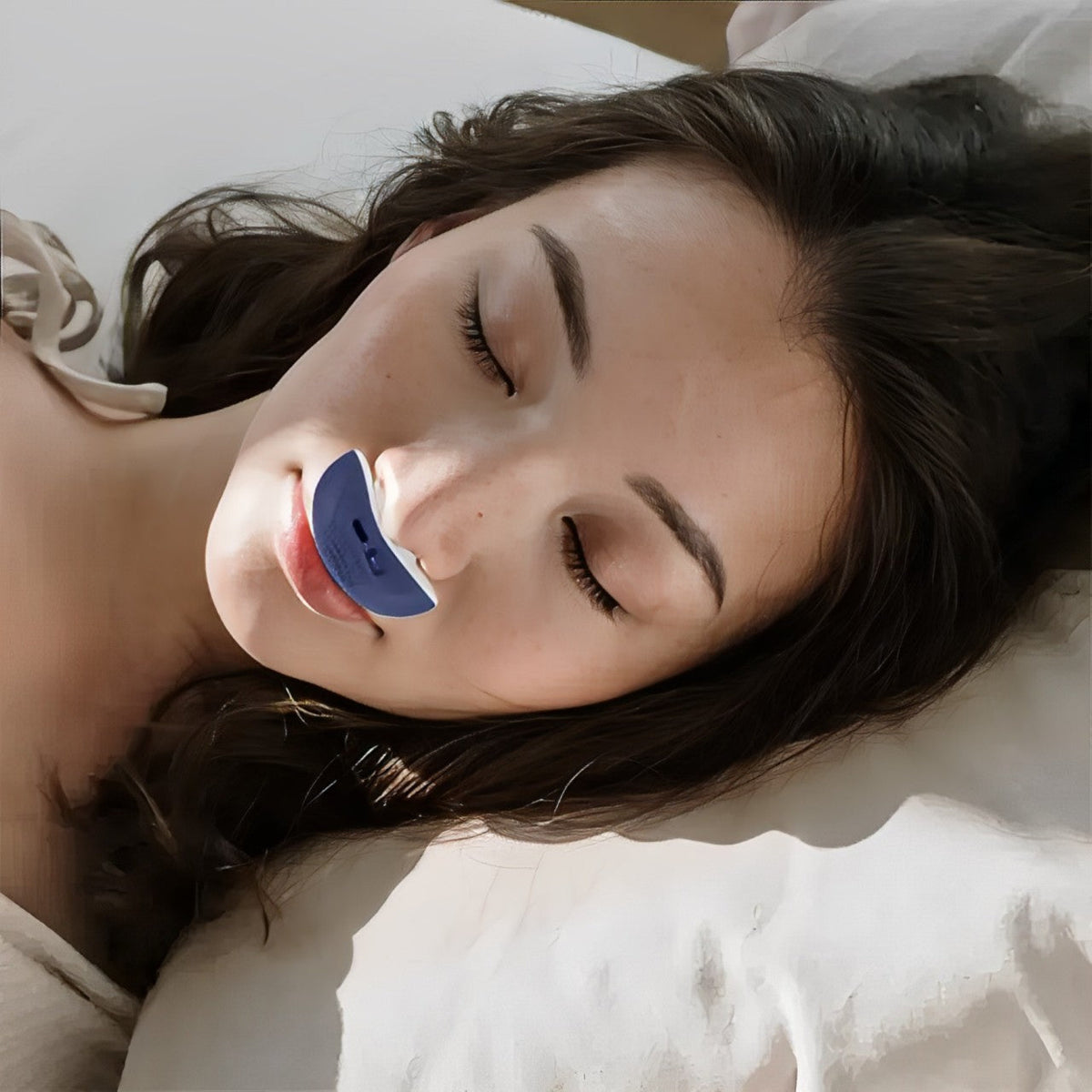 Compact electronic nasal breathing device with twin supports and USB port