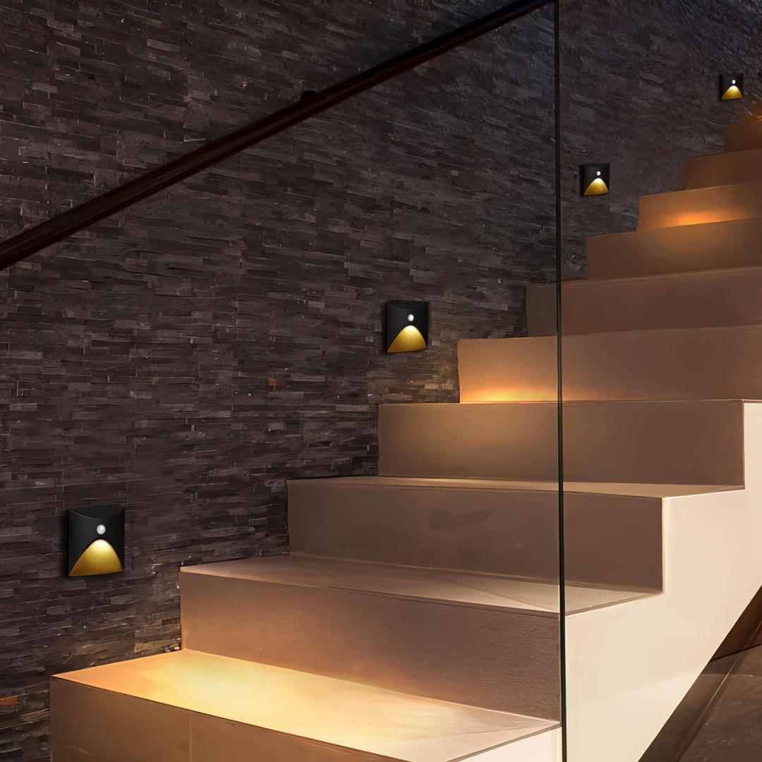 Square LED wall light with curved front design and motion sensor